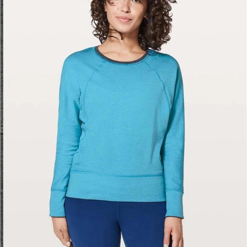 Lululemon Time Out Crew Reversible Heathered Kayak Blue Heathered Dark Grey M/L